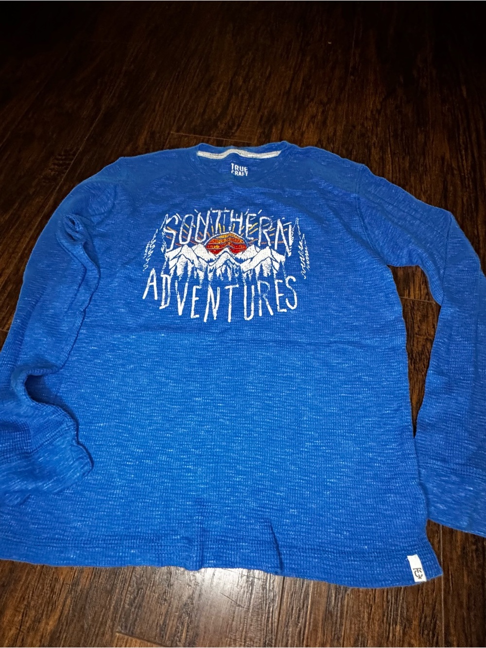 5/$25 EUC Boys True Craft Blue "Southern Adventures" Shirt SIZE M - Picture 1 of 4